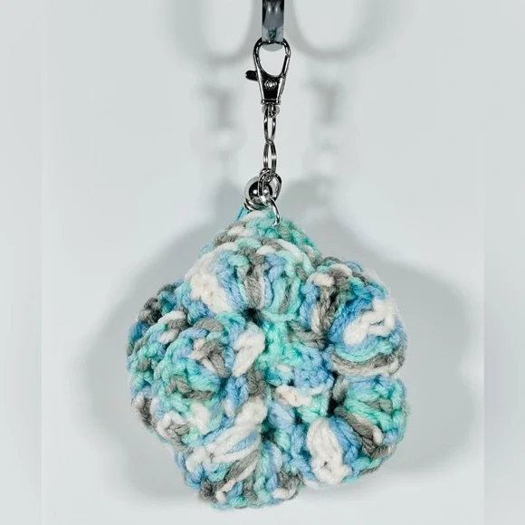 Crochet Blue Ombre Flower Bag Charm - Picture 3 of 6